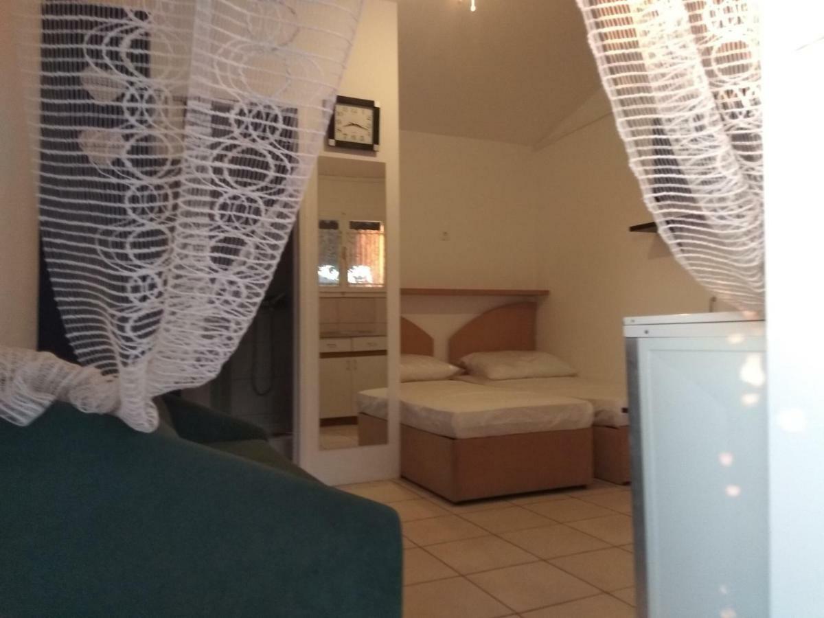 Apartment Neva Bilice